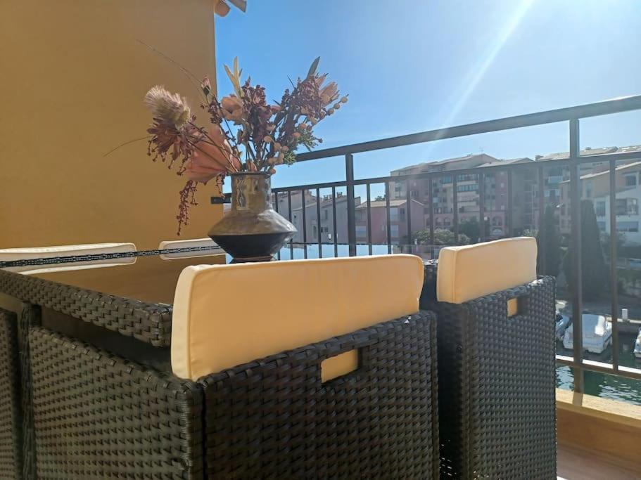 Cap'Nomad Studio Cote Port - Terrasse - Piscine - Parking 阿格德 外观 照片