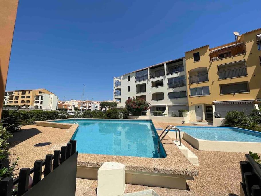 Cap'Nomad Studio Cote Port - Terrasse - Piscine - Parking 阿格德 外观 照片